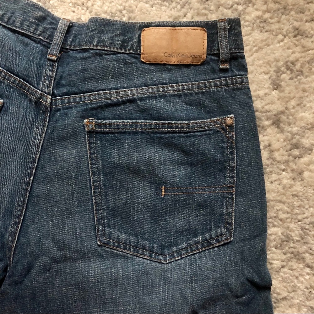 Calvin Klein Relaxed Straight Jeans - Picture 3 of 5